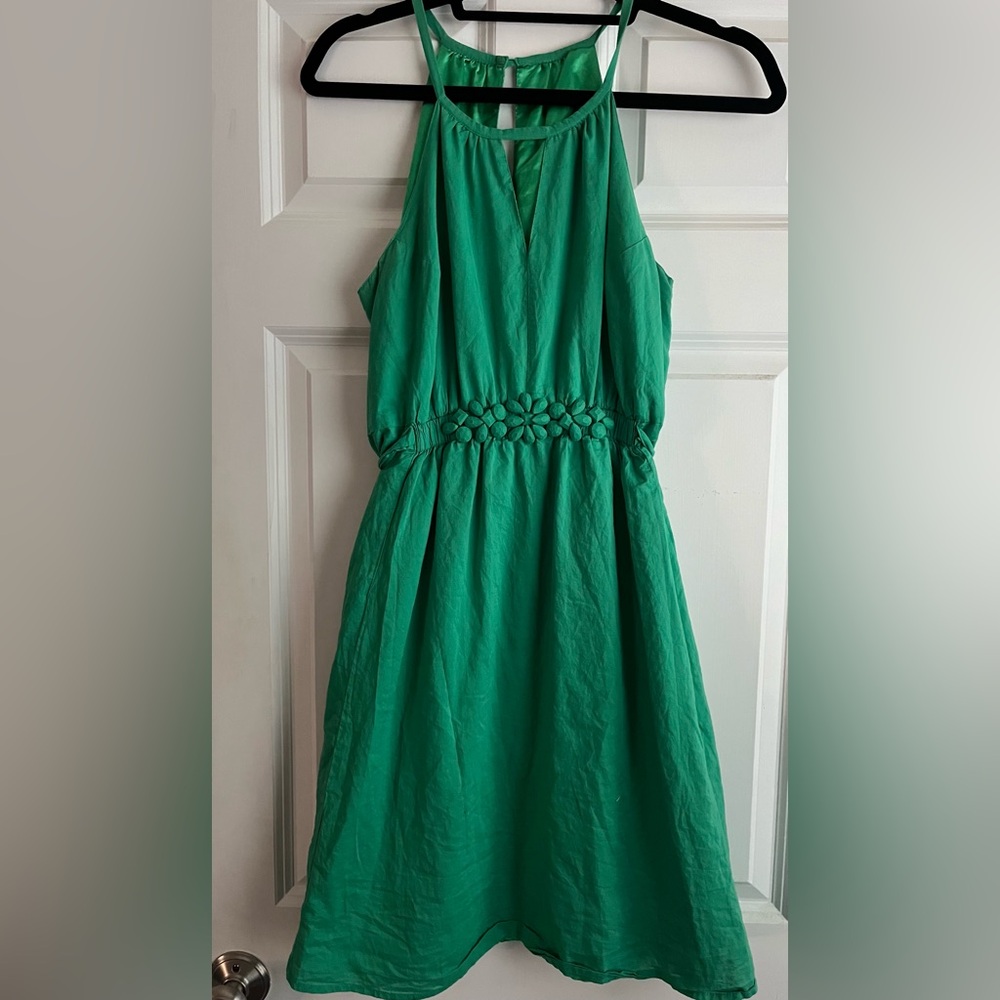 Green summer dress, Size Medium